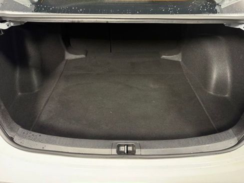 Used 2024 Toyota Corolla SE image 25