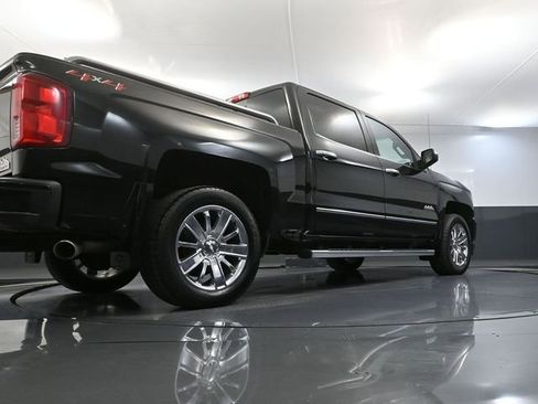 Used 2018 Chevrolet Silverado 1500 High Country AWD/4WD image 55