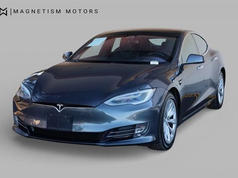 Used 2018 Tesla Model S 75D image 6
