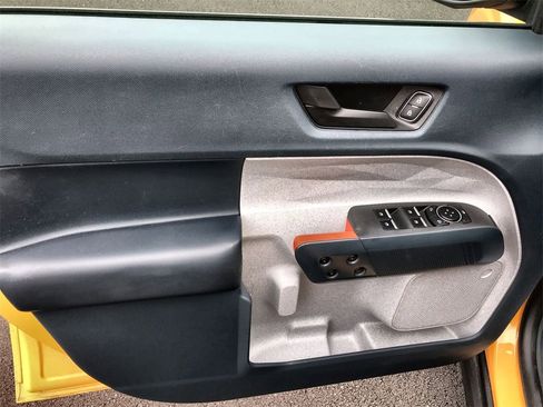 Used 2022 Ford Maverick XLT w/ Equipment Group 300A Standard image 13