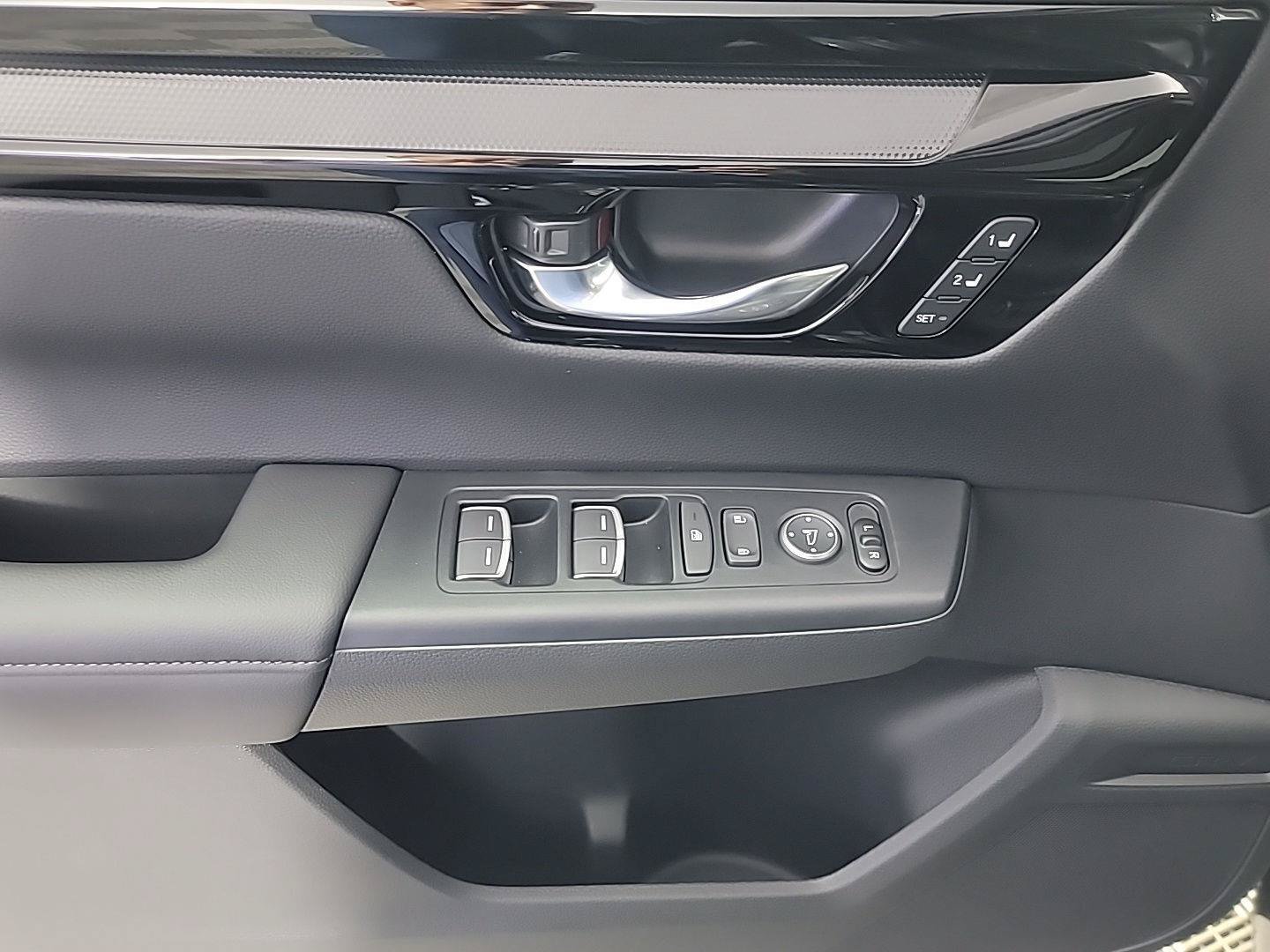 Certified 2026 Honda CR-V EX-L image 35