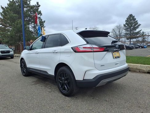 Certified 2023 Ford Edge SEL w/ Convenience Package AWD/4WD image 8