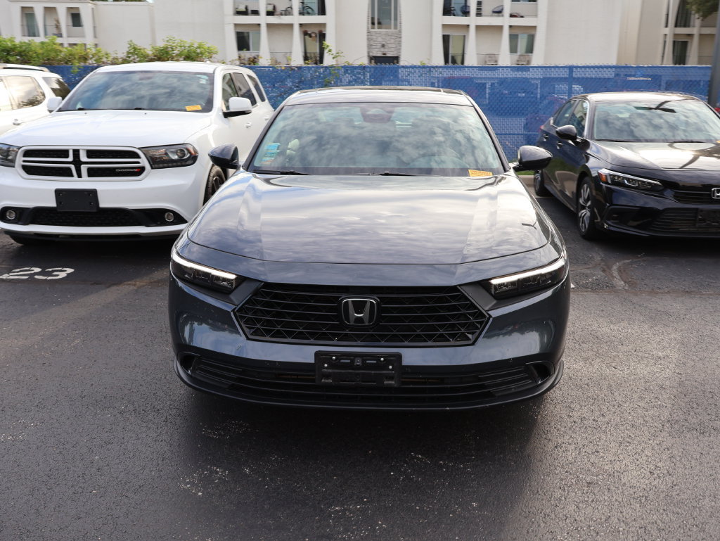 Used 2023 Honda Accord EX image 2