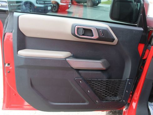 Used 2023 Ford Bronco Wildtrak AWD/4WD image 21