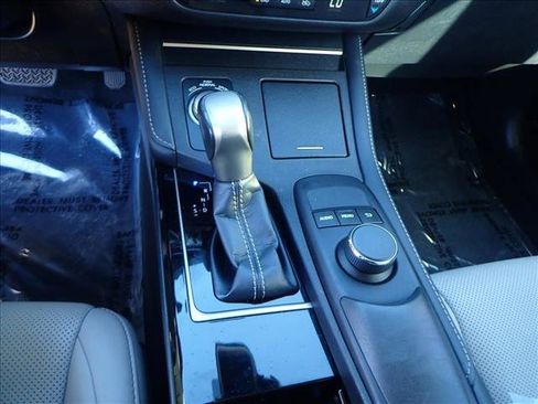 Used 2018 Lexus ES 350 image 19