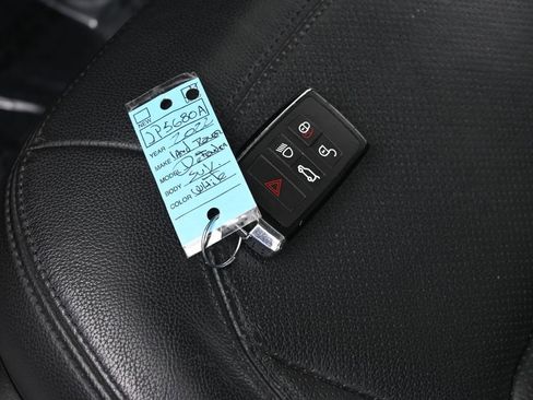 Used 2022 Land Rover Defender 110 S image 19