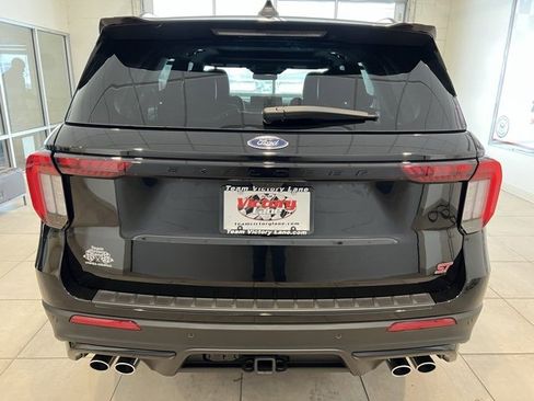 Used 2025 Ford Explorer ST w/ Sun And Sound Package image 5
