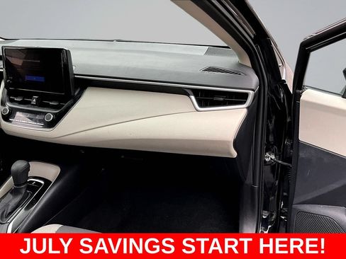 Used 2026 Toyota Corolla LE FWD image 30