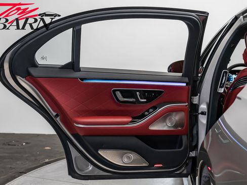 Used 2022 Mercedes-Benz S 580 4MATIC Sedan image 39