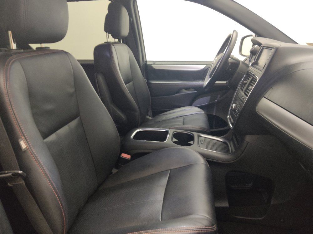 Used 2017 Dodge Grand Caravan GT FWD image 21