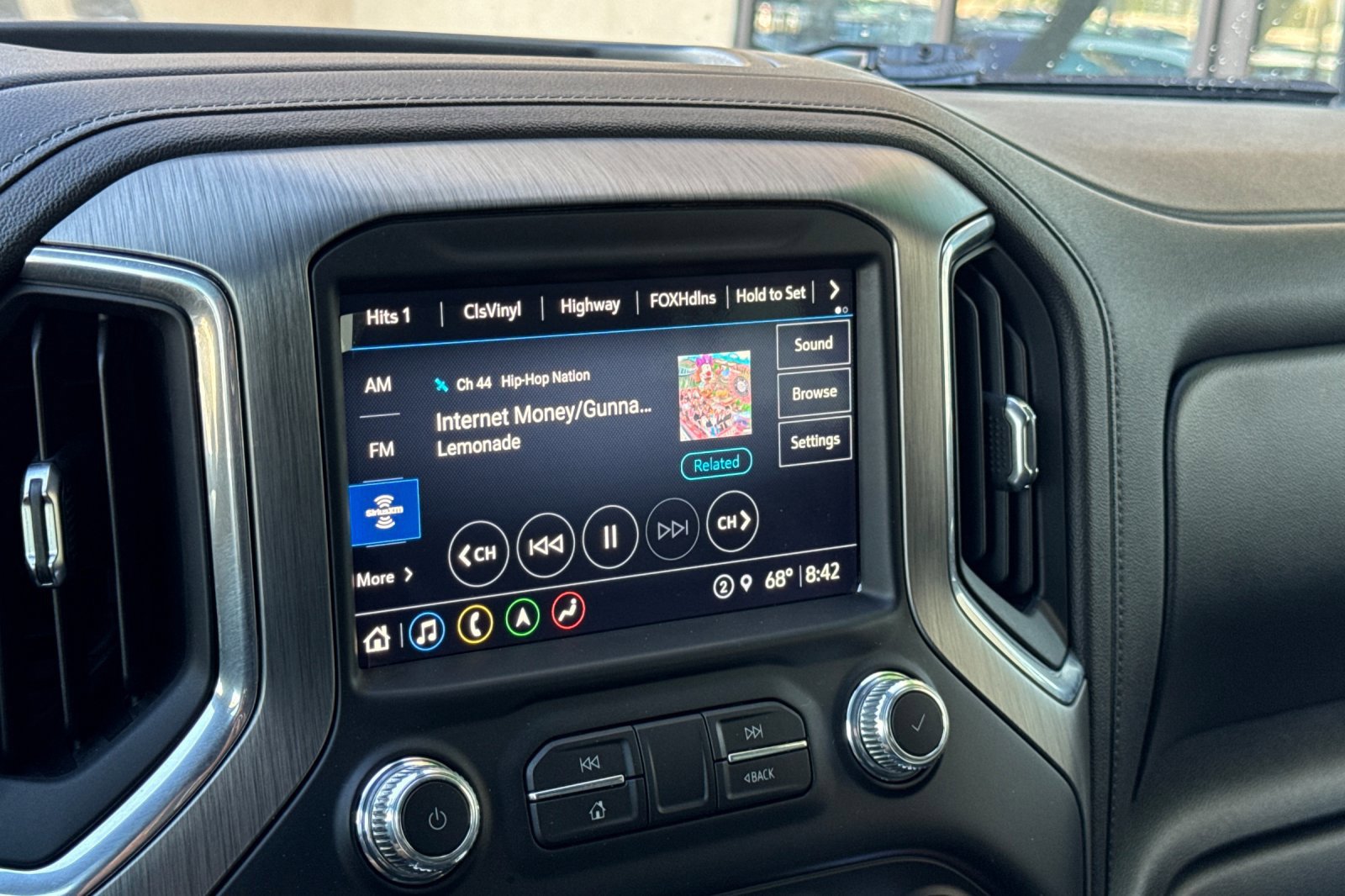 Certified 2021 GMC Sierra 2500 Denali w/ Technology Package AWD/4WD image 18