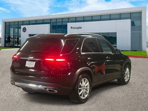 Used 2024 Mercedes-Benz GLE 350 4MATIC w/ 3rd Row Seat Package image 3