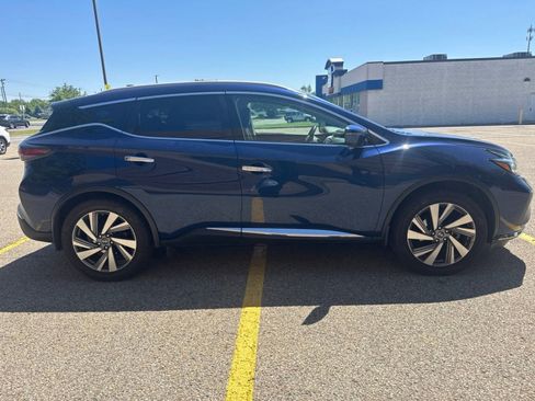 Used 2019 Nissan Murano SL w/ Cargo Package FWD image 9