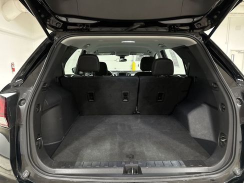 Used 2023 Chevrolet Equinox LS image 23