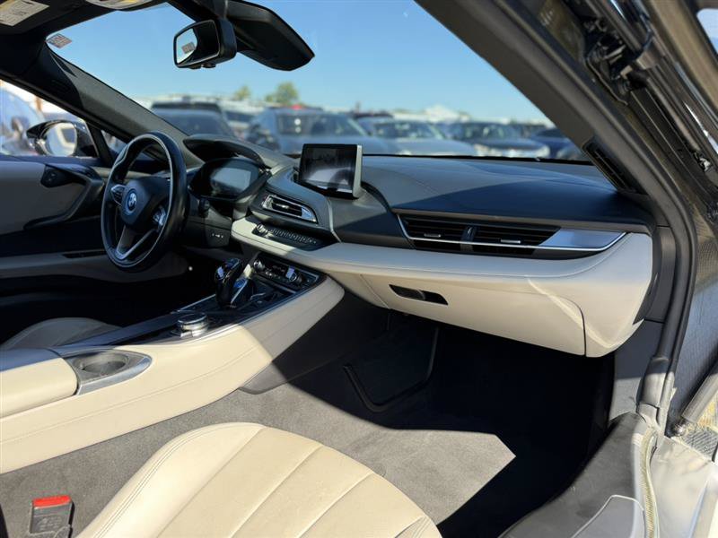 Used 2015 BMW i8 AWD/4WD image 50