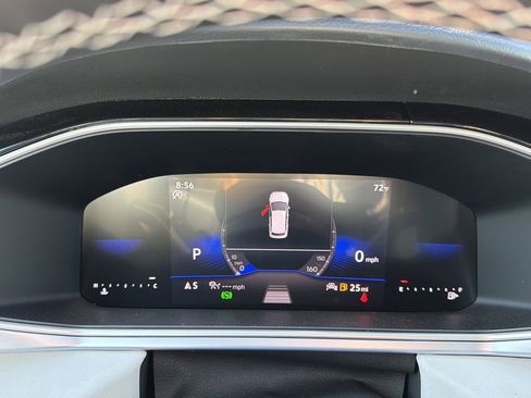 New 2026 Volkswagen Taos SE FWD image 28