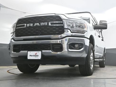 Used 2023 RAM 2500 Big Horn w/ Level 1 Equipment Group AWD/4WD image 36