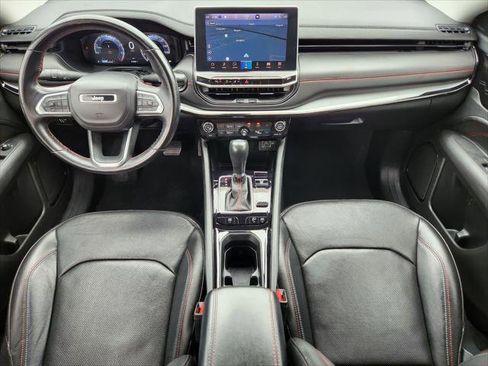 Certified 2022 Jeep Compass Trailhawk w/ Trailhawk Elite Group AWD/4WD image 34