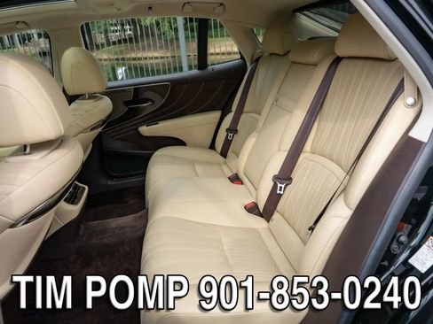 Used 2019 Lexus LS 500 w/ Interior Upgrade Package RWD image 14
