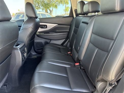 Used 2023 Nissan Murano SV w/ SV Midnight Edition Package image 13