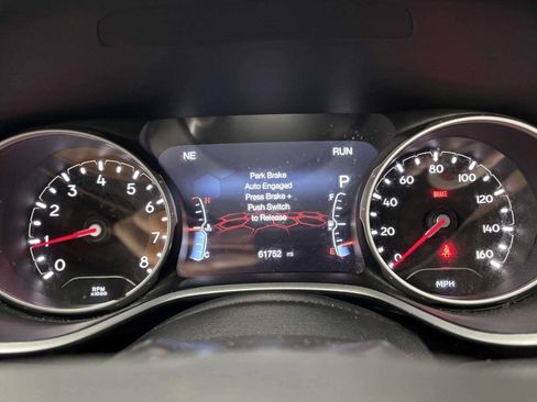 Used 2019 Jeep Compass Limited AWD/4WD image 36