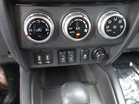 Used 2024 Mitsubishi Outlander Sport AWD image 32