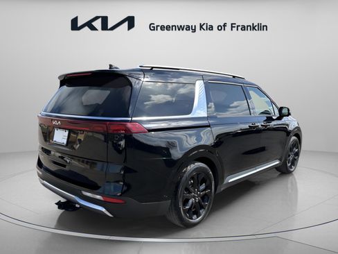 Used 2022 Kia Carnival SX image 7