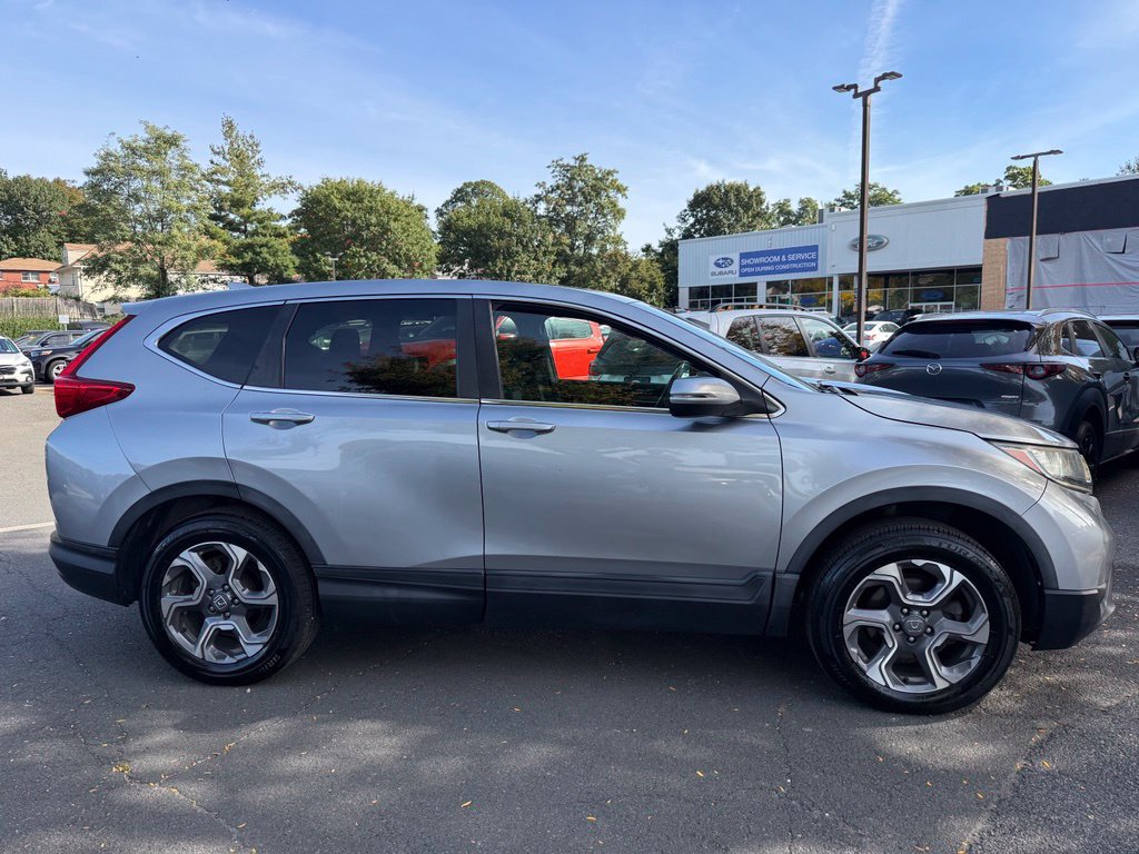 Used 2017 Honda CR-V EX image 3