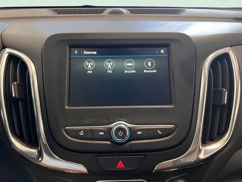 Used 2019 Chevrolet Equinox LT FWD image 23