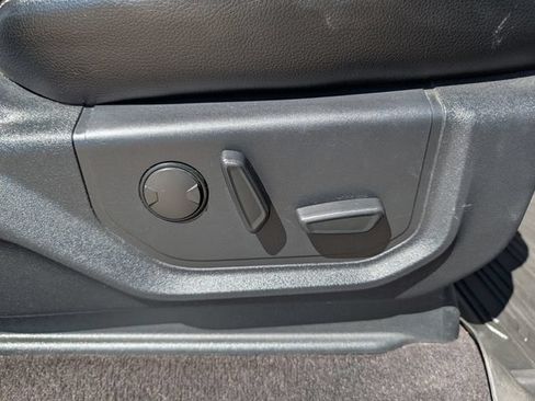 Used 2019 Ford F150 Lariat AWD/4WD image 25