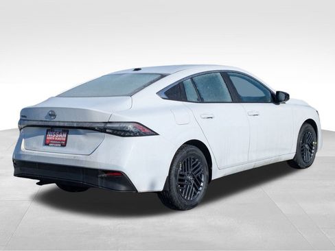 New 2026 Nissan Sentra SV w/ SV Convenience Package FWD image 3