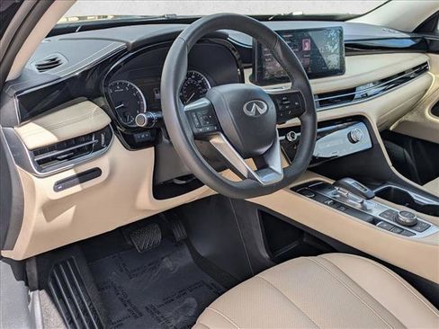 Certified 2025 INFINITI QX60 Pure image 10