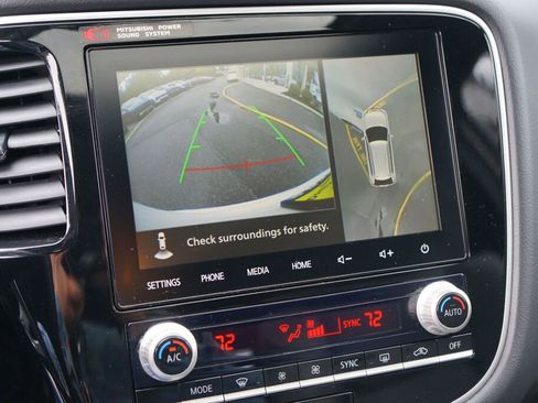 Used 2020 Mitsubishi Outlander GT image 23