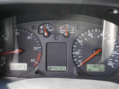 Used 2000 Volkswagen Eurovan Camper FWD image 22