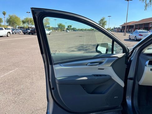 Used 2024 Cadillac XT5 Premium Luxury w/ Technology Package image 21