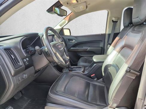 Used 2019 GMC Canyon Denali RWD image 12