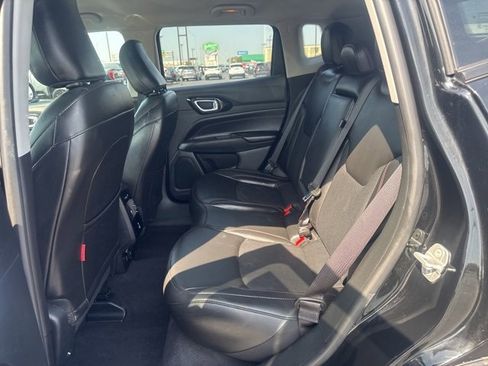 Used 2022 Jeep Compass Trailhawk w/ Trailhawk Convenience Group image 21