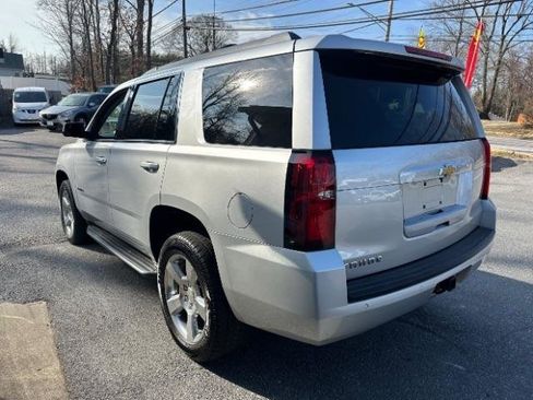 Used 2018 Chevrolet Tahoe LS image 3