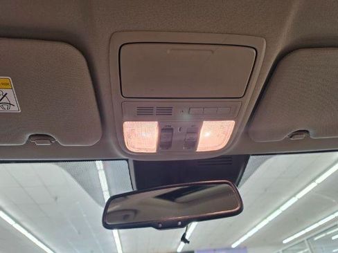 Used 2022 Honda CR-V Touring image 26