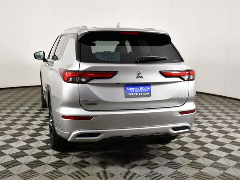 Used 2022 Mitsubishi Outlander SEL AWD/4WD image 7