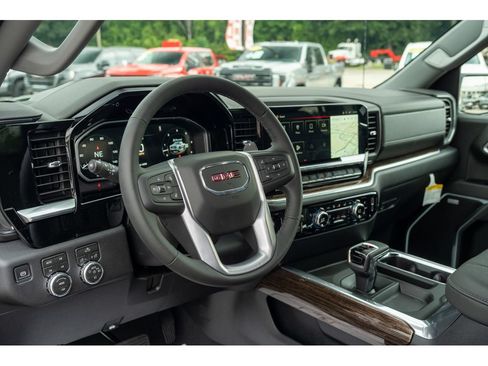 New 2026 GMC Sierra 1500 Elevation AWD/4WD image 11