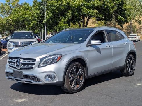 Used 2019 Mercedes-Benz GLA 250 4MATIC image 8