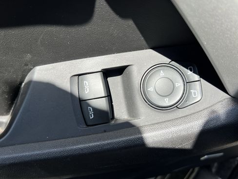 Used 2019 Chevrolet Camaro LT w/ RS Package image 15