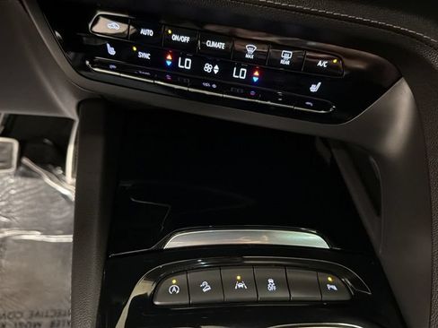 Used 2023 Buick Envision Preferred w/ Sport Touring Package AWD/4WD image 20