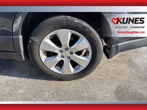 Used 2011 Subaru Outback 2.5i Limited w/ PWR Moonroof Pkg image 16