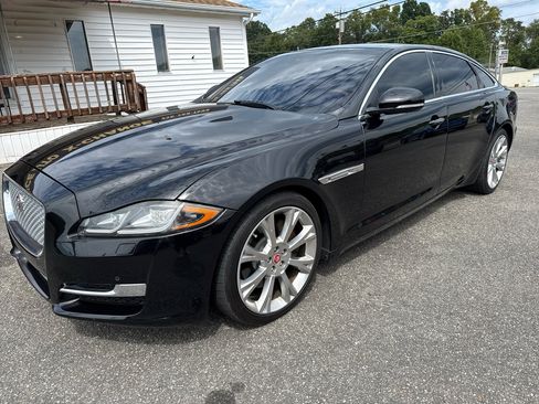 Used 2016 Jaguar XJ L Portfolio image 3