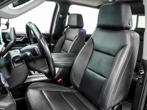 Used 2024 Chevrolet Silverado 3500 LTZ w/ LTZ Premium Package image 39