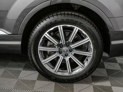 Used 2019 Audi Q7 3.0T Premium Plus w/ Premium Plus Package AWD/4WD image 41