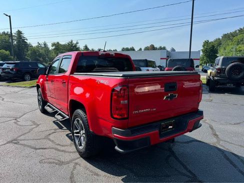 Used 2019 Chevrolet Colorado W/T w/ Custom Special Edition AWD/4WD image 3