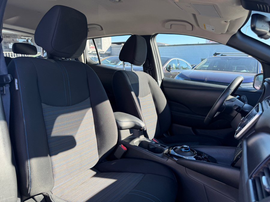 Used 2024 Nissan Leaf SV Plus FWD image 30